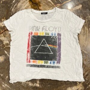 Pink Floyd shirt